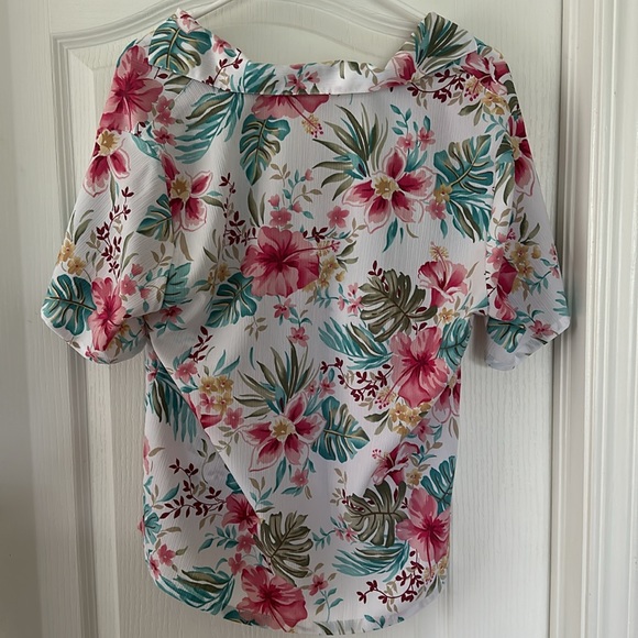 Floral Montesera Button Up Shirt - Picture 2 of 2